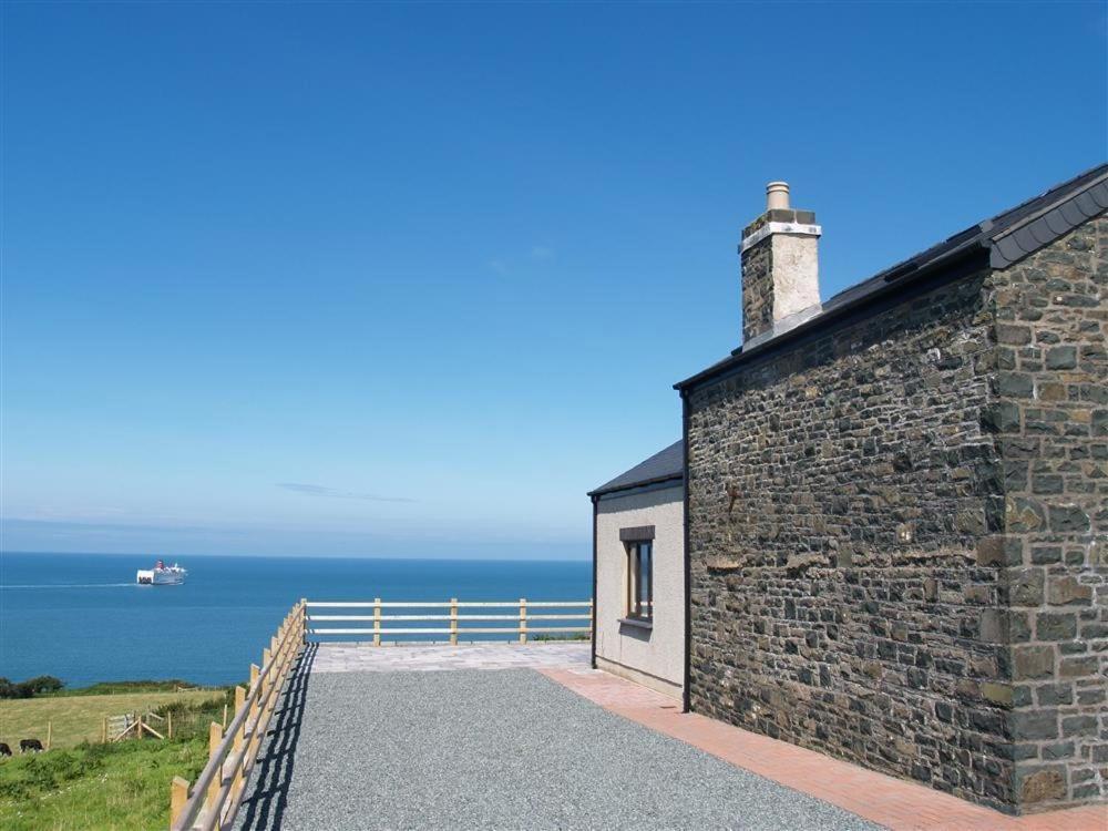 Cable Cottage Fishguard Buitenkant foto